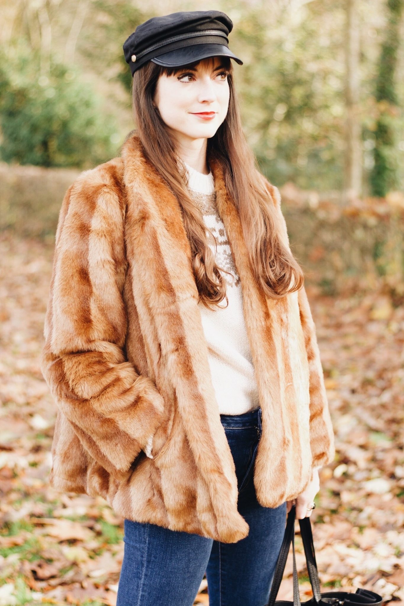 Felljacke und Norwegerpullover kombiniert für meinen Modeblog